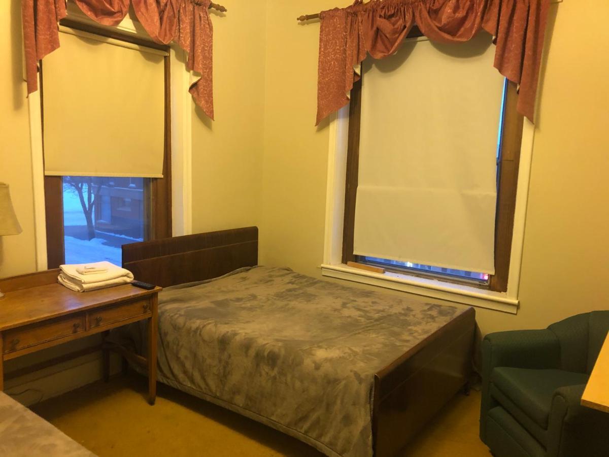 Leland Hotel Wolseley Extérieur photo